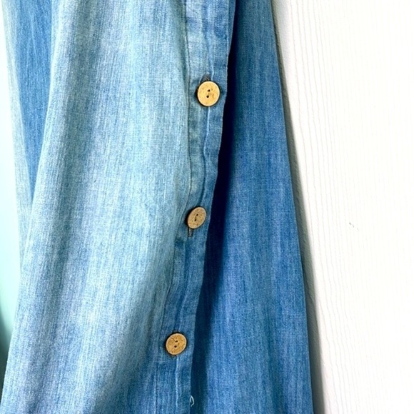Universal Thread - Stonewash Sleeveless Fray With Buttons On Side Dress XS - Picture 6 of 13
